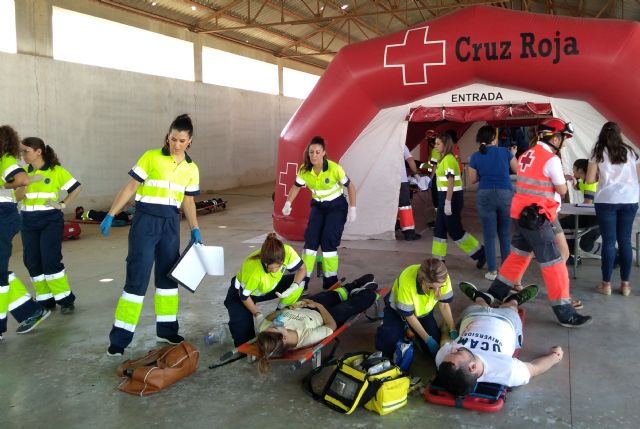 UCAM Cartagena acoge dos simulacros para que los enfermeros aprendan a actuar en emergencias multitudinarias - 2, Foto 2