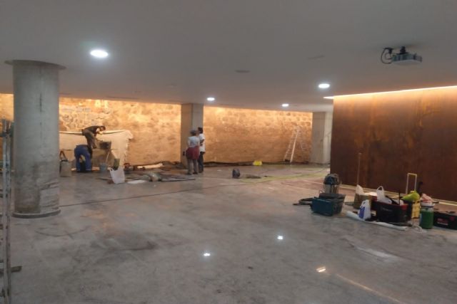 El Ayuntamiento contará con una nueva sala de conferencias presidida por la muralla de Carlos III - 1, Foto 1