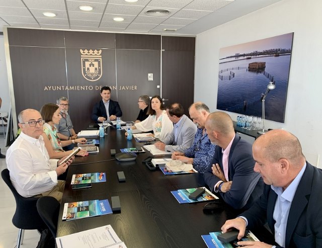 La Comisión de Medio Ambiente de la FEMP se reúne en el Ayuntamiento de San Javier presidida por el alcalde, José Miguel Luengo - 1, Foto 1