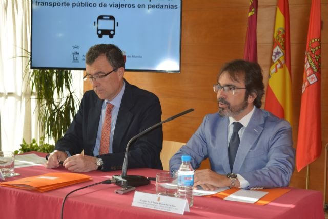 Fomento y el Ayuntamiento de Murcia firman un convenio para mejorar el transporte público - 1, Foto 1