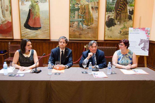 Club Aros presenta Murcia Cabalga, programa de competición hípica nacional y de espectáculos - 3, Foto 3