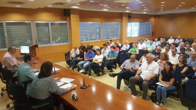 Tres caminos rurales de la localidad resultan beneficiarios del Plan Regional de Caminos Rurales - 1, Foto 1