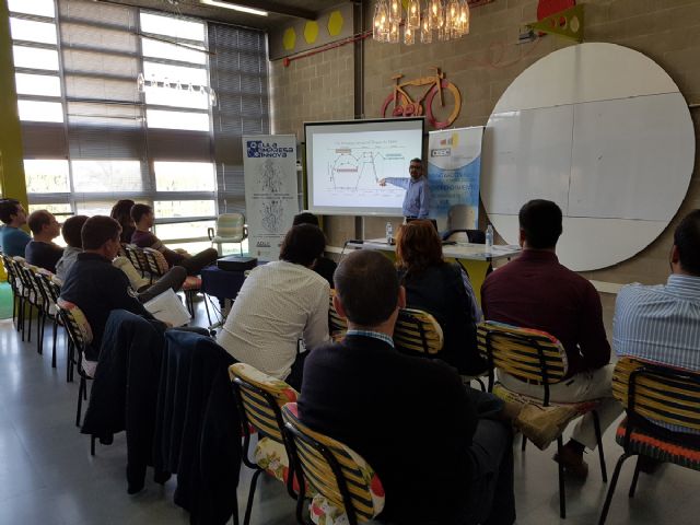 Mas de un centenar de personas han pasado por los Seminarios Aula Empresa Innova en lo que va de año - 1, Foto 1