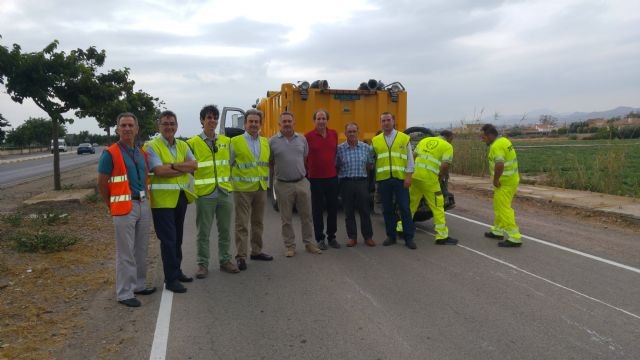 Fomento ejecuta la primera ´huella sonora´ longitudinal en una carretera regional que alerta cuando el vehículo se sale del carril - 1, Foto 1