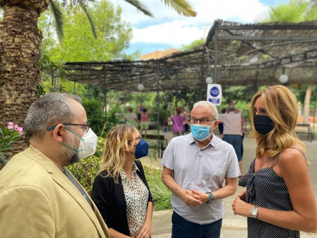 Los usuarios de los centros de mayores municipales, ciudadanos de segunda - 1, Foto 1