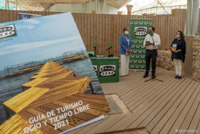 La alcaldesa presenta la Guía de Turismo de Onda Cero Cartagena - 1, Foto 1