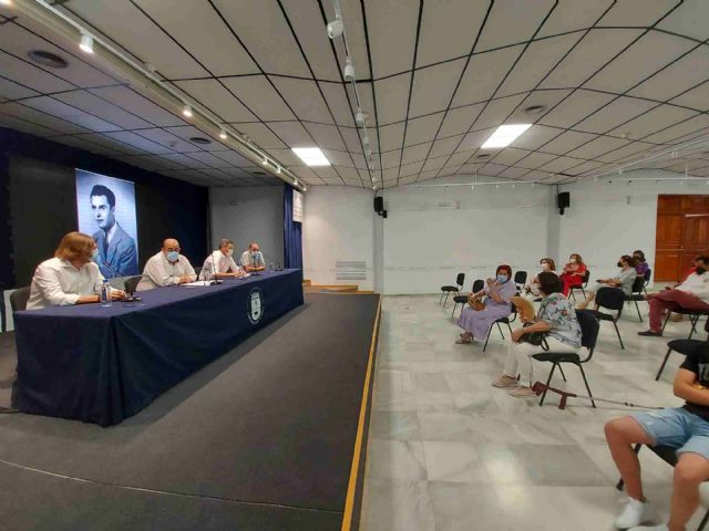 El Ayuntamiento de Caravaca recibe en donación los fondos del archivo de Antonio Medina, que abarcan la vida cultural y festiva de la segunda mitad del siglo XX - 4, Foto 4