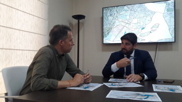 Fulgencio Gil traslada al presidente regional la preocupación de los damnificados por las Zonas de Flujo Preferente impuestas por el gobierno central - 2, Foto 2