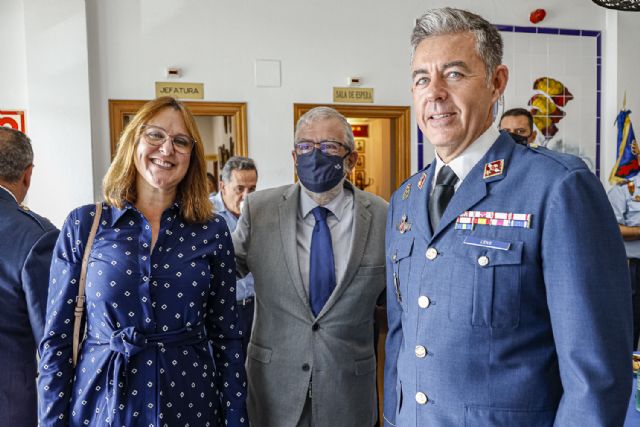 Nuevo coronel jefe y director de la Escuela Militar de Paracaidismo Méndez Parada - 1, Foto 1