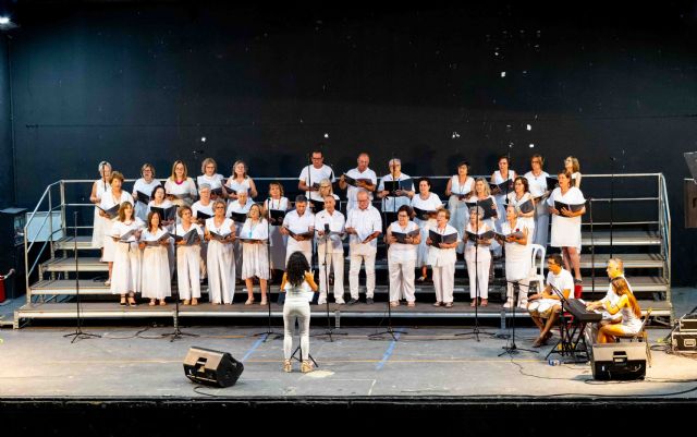 Calasparra celebra el XIII Encuentro de Coros en el Cine Rosales - 3, Foto 3