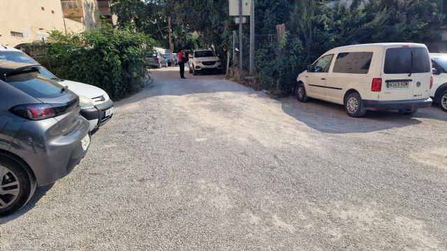 El PSOE solicita al Ayuntamiento la adecuación del aparcamiento regulado por la ORA junto a la Alameda de la Constitución y de su calle de acceso - 2, Foto 2