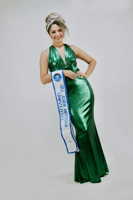 Natalia Echavarria, la Reina Señora Joven Antioquia Universo 2025 - 4, Foto 4