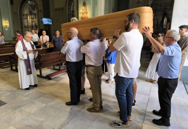 Mas de 500 personas rinden su merecida despedida a Ángel Pérez Martos - 4, Foto 4