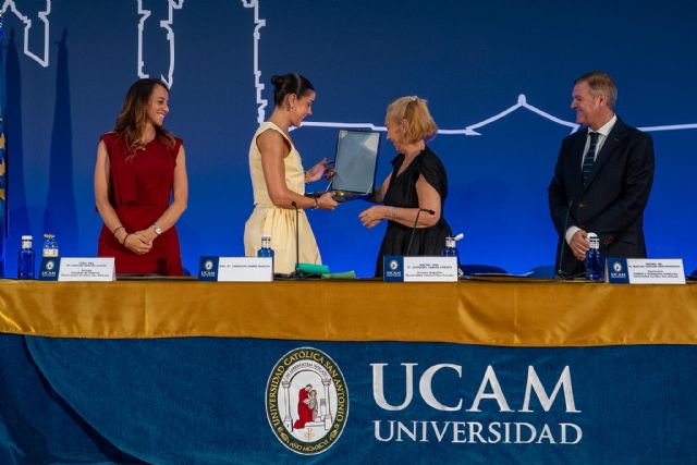 La UCAM gradúa a los estudiantes de las Facultades de Deporte y de Fisioterapia, Podología y Terapia Ocupacional, con Carolina Marín de madrina - 2, Foto 2