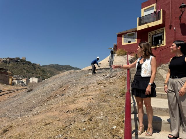 Comienzan las obras que transformarán el solar de Ponce de León en una zona verde con mirador al Castillo de Lorca - 2, Foto 2