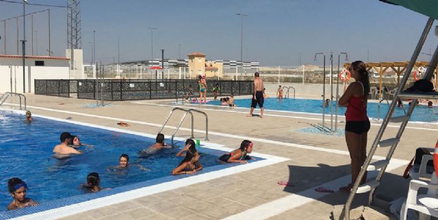 Las Piscinas Municipales de Lorquí registran cinco mil visitas durante el mes de julio - 2, Foto 2