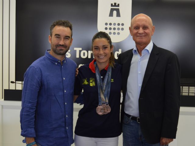 La piragüista torreña Silvia Tomás se cuelga cinco medallas en el Europeo de clubes de dragonboat - 2, Foto 2
