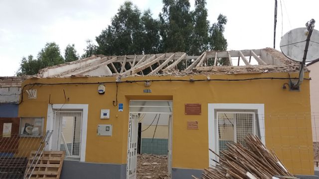 Obras de mejora estructural en la escuela unitaria de La Costera, Foto 1