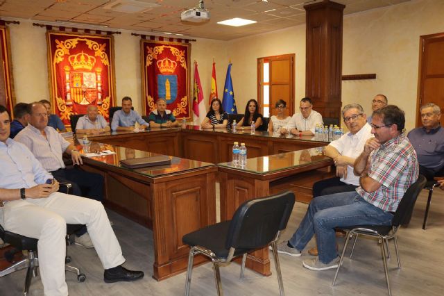 La empresa promotora de la explotación porcina en El Arabí se compromete a revisar la ubicación - 1, Foto 1