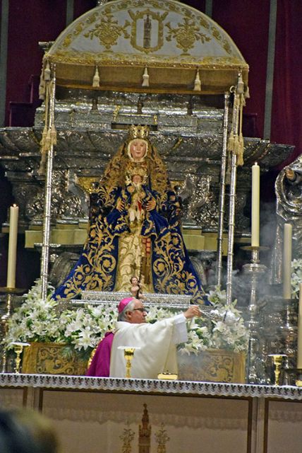 Primer día de la tradicional novena a la Virgen de los Reyes - 4, Foto 4