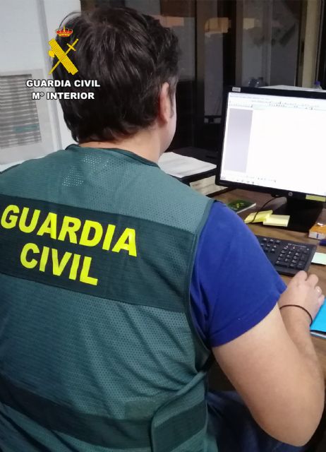 La Guardia Civil detiene en Beniel al presunto autor de los delitos de amenazas, lesiones y maltrato animal - 2, Foto 2