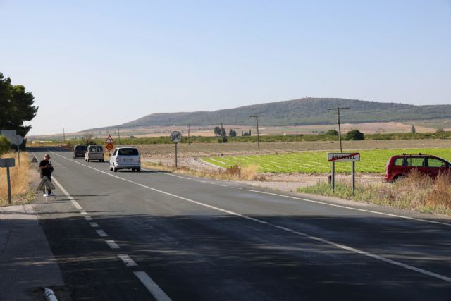 Una rotonda mejorará la seguridad vial en el entorno del instituto Oróspeda y en el acceso a la pedanía caravaqueña de Archivel - 1, Foto 1