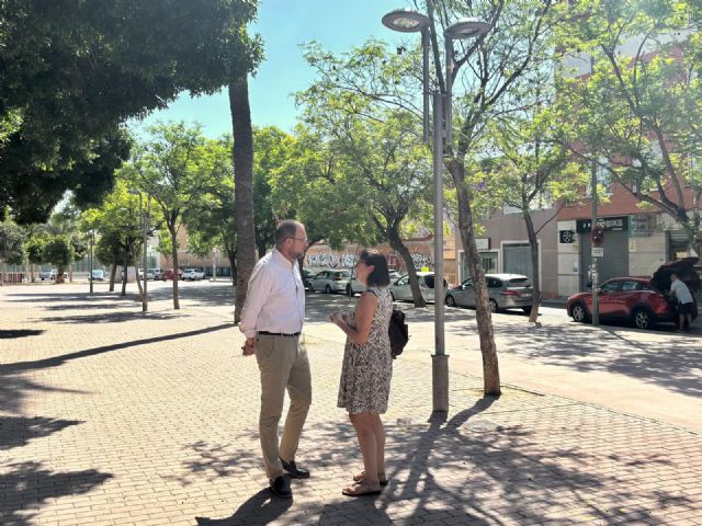 Espinardo estrena más de 300 luminarias que evitarán las emisiones de 1.300 toneladas de CO2 a la atmósfera y ahorrarán más de medio millón de euros - 1, Foto 1