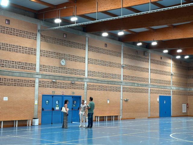 El Ayuntamiento de Murcia apuesta por el ahorro energético y mejora la iluminación del Pabellón del Esparragal con tecnología LED - 1, Foto 1