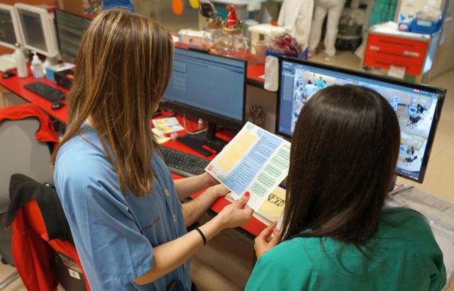 La Arrixaca pone en marcha el 'Diario de UCI' para humanizar la estancia en cuidados intensivos pediátricos - 1, Foto 1