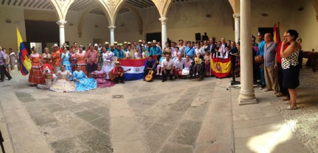 El Palacio de Guevara acoge la recepción oficial de 100 participantes procedentes de Indonesia, Paraguay, Colombia y Lorca - 1, Foto 1