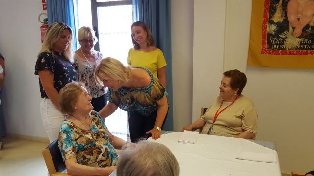 La Comunidad financia las prestaciones de 32.691 personas dependientes - 1, Foto 1