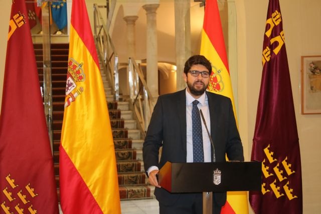 López Miras traslada al Gobierno de España el firme respaldo de la Región para restituir el orden democrático en Cataluña - 1, Foto 1
