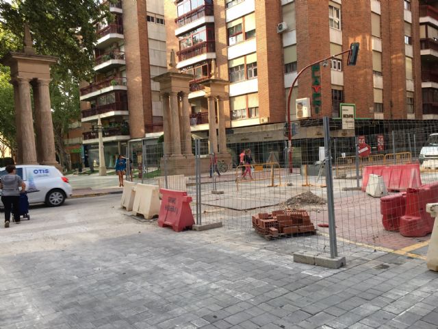 El PSOE reclama más seguridad en las zonas de paso de escolares en Juan Carlos I afectadas por las obras - 5, Foto 5