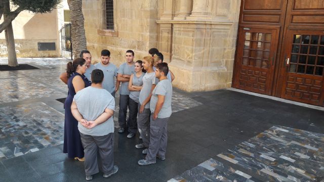 La Concejalía de Desarrollo Local completa las obras de renovación y mejora del solado en el atrio de la iglesia de San Mateo - 1, Foto 1