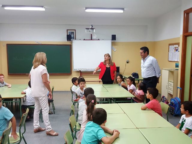 Los alumnos de Infantil y Primaria de los centros educativos de Alcantarilla inician el curso escolar 2017-2018 - 3, Foto 3
