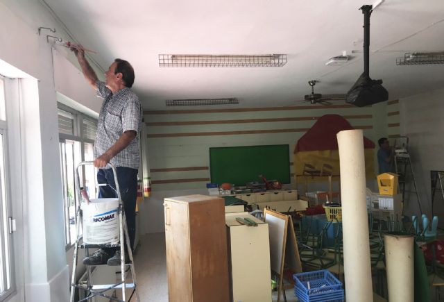 Concluyen las obras y trabajos de mantenimiento estival de los colegios torreños - 2, Foto 2
