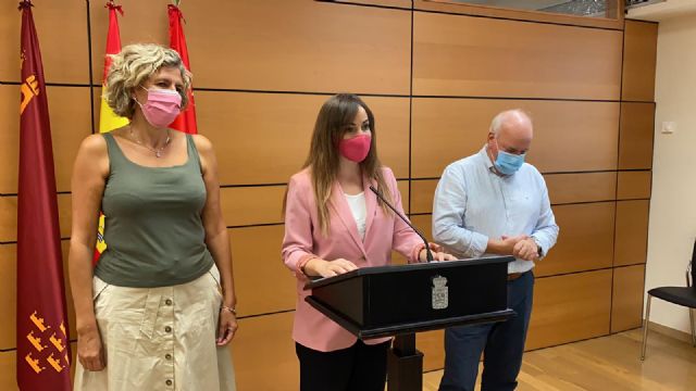 Los socialistas no cumplen con el compromiso de hacer gratuitas las líneas de autobús del Campus de la Salud - 3, Foto 3