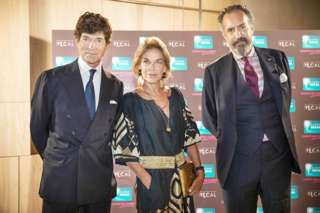 Fabuloso encuentro de socialités en la cena benéfica organizada por clínica recal - 1, Foto 1