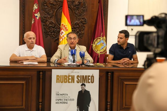 El Auditorio Margarita Lozano acogerá un concierto extraordinario del trompetista Rubén Simeó junto a la Banda de Música de Lorca - 2, Foto 2