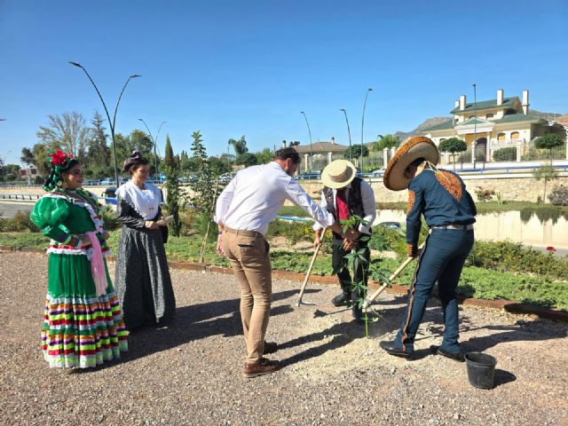 Lorca planta nuevas raíces con el Festival Internacional de Folklore Virgen de las Huertas - 3, Foto 3