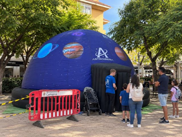 El conocimiento del universo y los planetarios llegará a todos los colegios e institutos de Cartagena - 3, Foto 3
