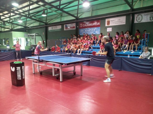 La 10ª edición del programa de acercamiento al deporte de élite comienza con  una jornada de Tenis de Mesa - 1, Foto 1