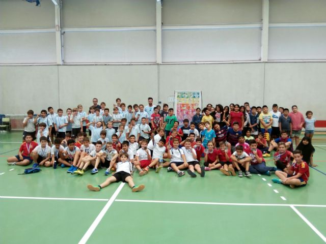 100 alumnos del Ciudad del Sol, Alfonso X, José Robles y San Cristóbal participan en el Torneo de Fútbol Sala Escolar - 1, Foto 1