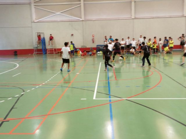 100 alumnos del Ciudad del Sol, Alfonso X, José Robles y San Cristóbal participan en el Torneo de Fútbol Sala Escolar - 3, Foto 3