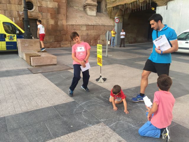 Los castillos de arena se incorporan a la Jornada de Juegos Populares y Tradicionales - 1, Foto 1