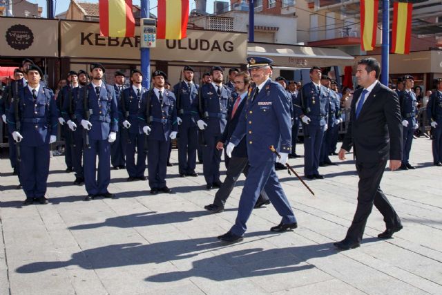 Alcantarilla celebró hoy viernes el Acto de Homenaje a la Bandera, enmarcado dentro de la celebración del Día de la Fiesta Nacional - 1, Foto 1