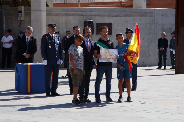 Alcantarilla celebró hoy viernes el Acto de Homenaje a la Bandera, enmarcado dentro de la celebración del Día de la Fiesta Nacional - 4, Foto 4