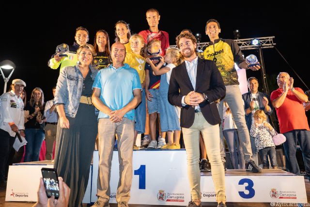 Más de 800 atletas participaron en la carrera 10K del Puerto de Cartagena - 1, Foto 1