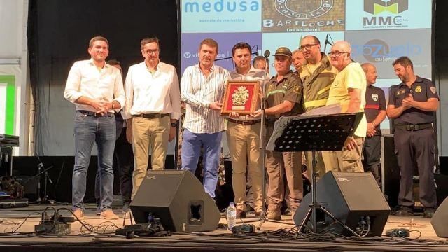 Despedida de las brigadas forestales y bomberos que han ayudado en la normalización del municipio tras las inundaciones - 1, Foto 1