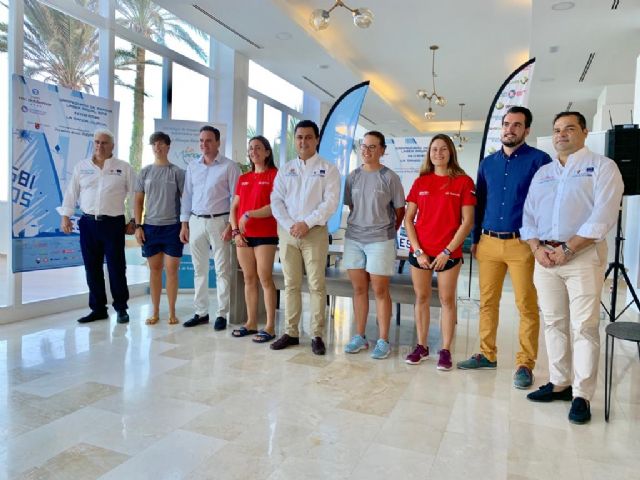 Más de 150 regatistas del país se dan cita en La Manga del Mar Menor para participar en el Campeonato de España Laser Radial - 2, Foto 2